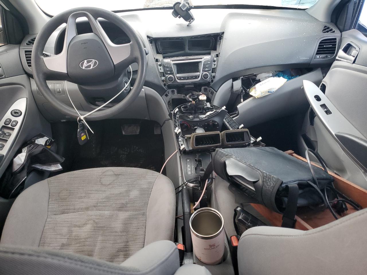 2016 HYUNDAI ACCENT SE photo 15