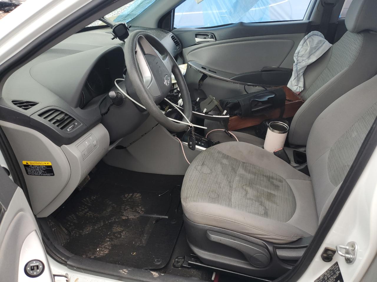 2016 HYUNDAI ACCENT SE photo 13