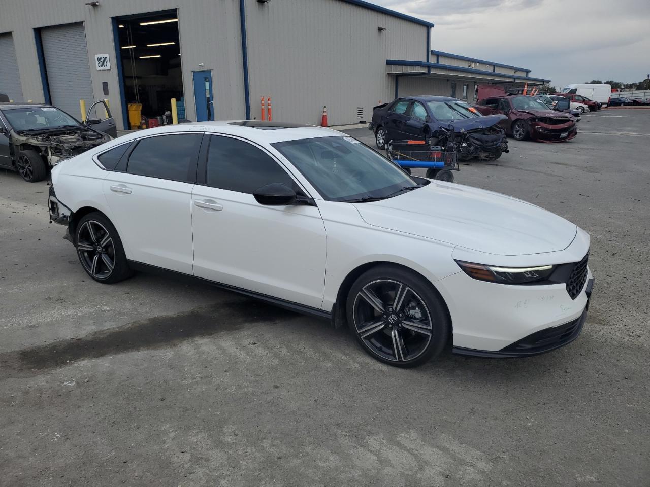 2024 HONDA ACCORD HYBRID SPORT photo 4