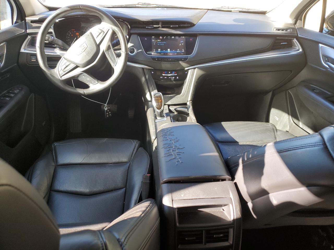 2018 CADILLAC XT5 LUXURY photo 8
