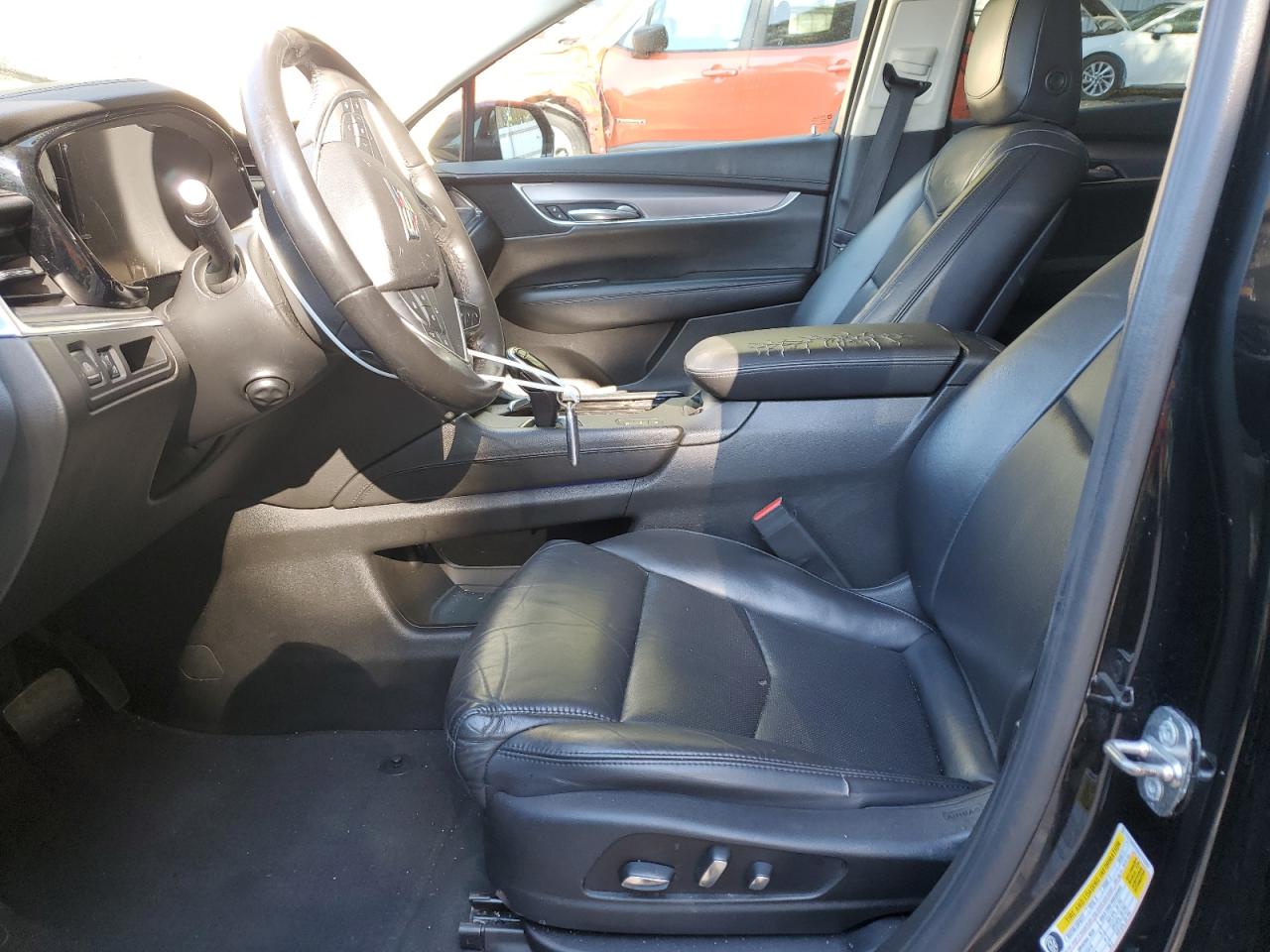 2018 CADILLAC XT5 LUXURY photo 7