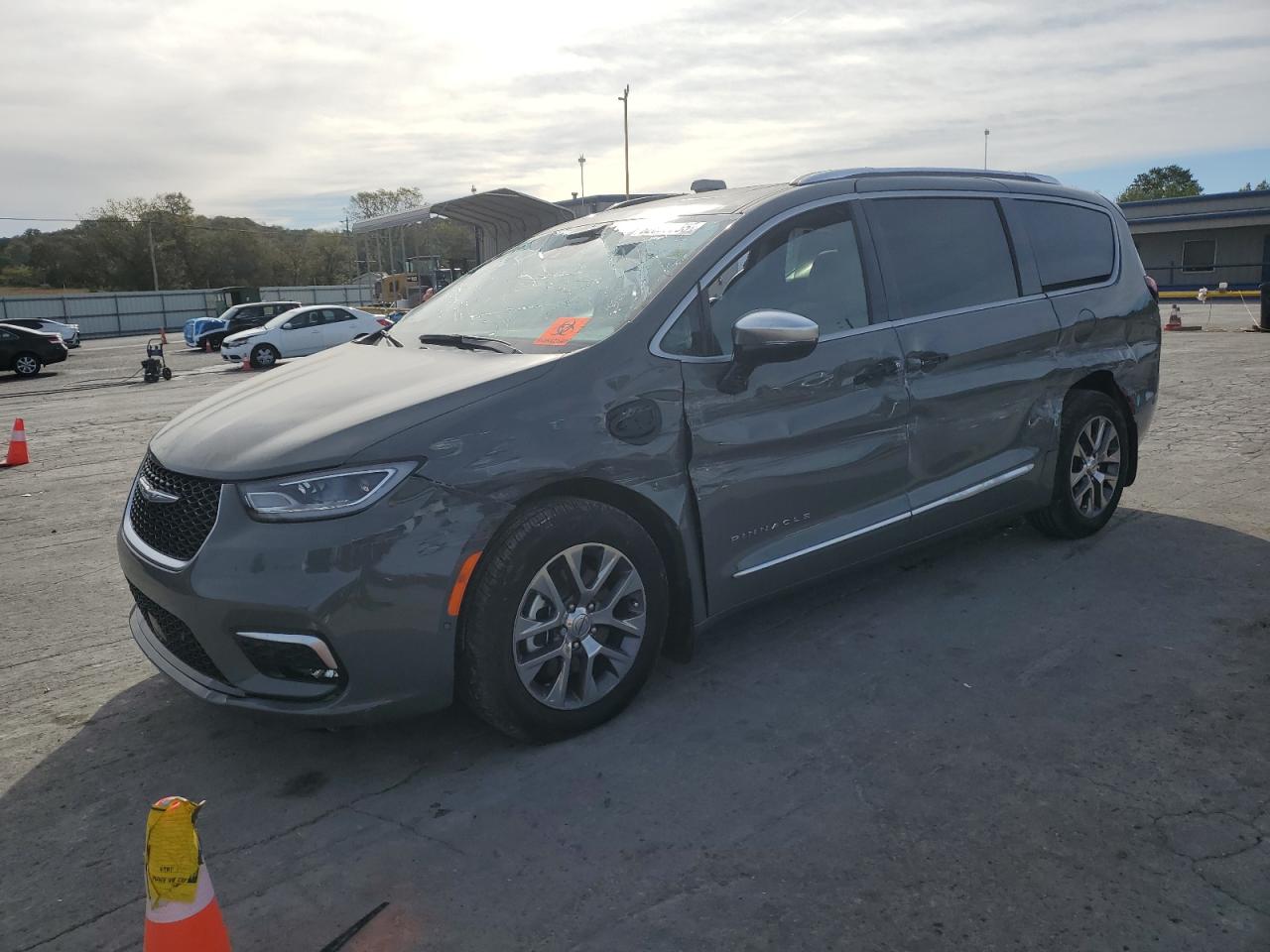 2025 CHRYSLER PACIFICA