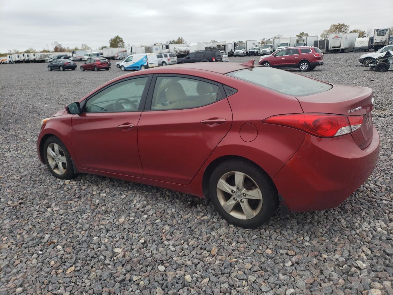 2013 HYUNDAI ELANTRA GLS photo 4