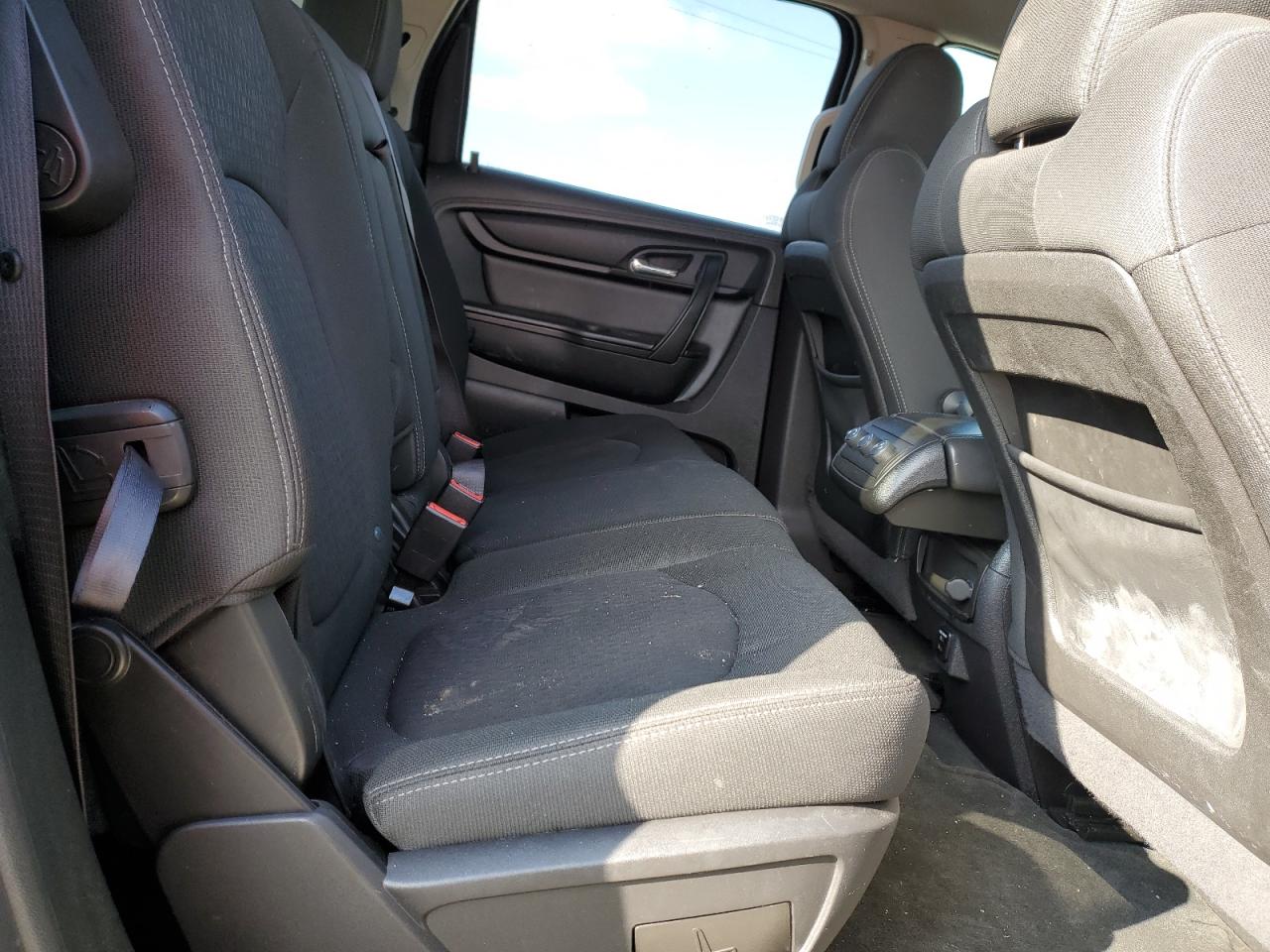 2015 GMC ACADIA SLE photo 21