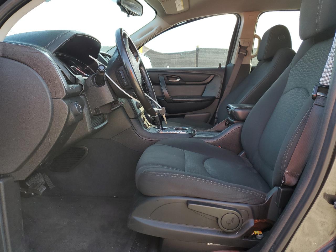 2015 GMC ACADIA SLE photo 13
