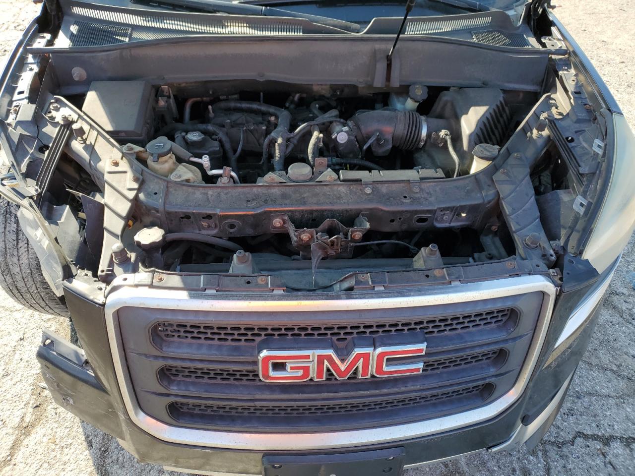 2015 GMC ACADIA SLE photo 23