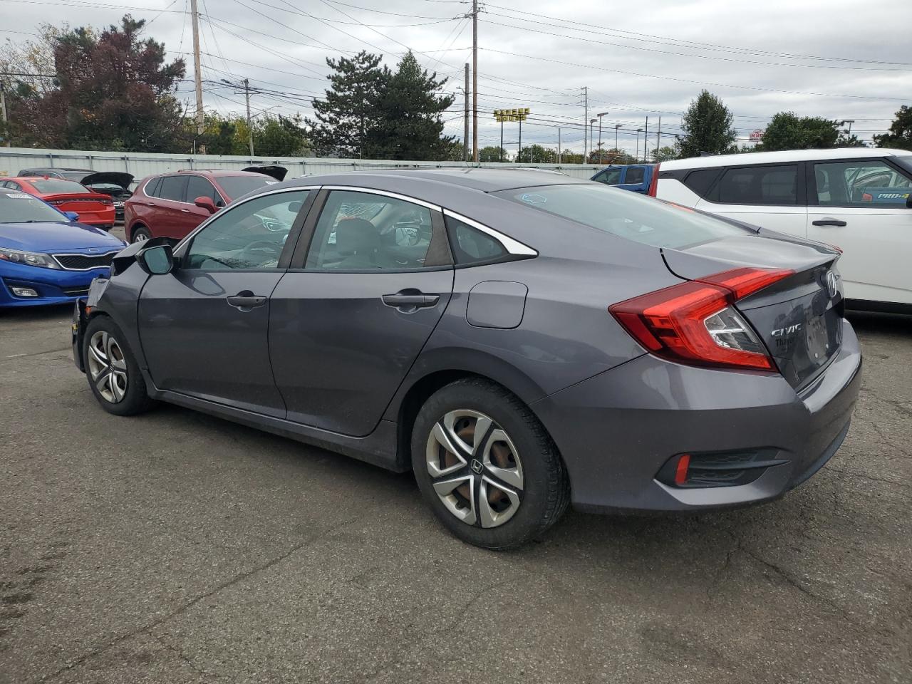 2016 HONDA CIVIC LX photo 3
