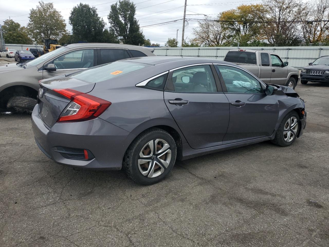 2016 HONDA CIVIC LX photo 5