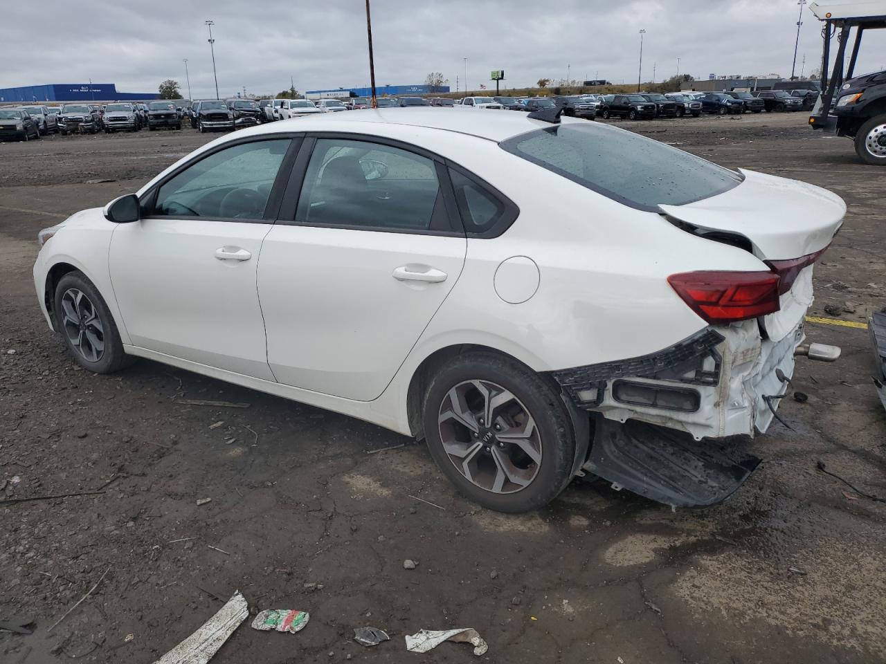2019 KIA FORTE FE photo 2