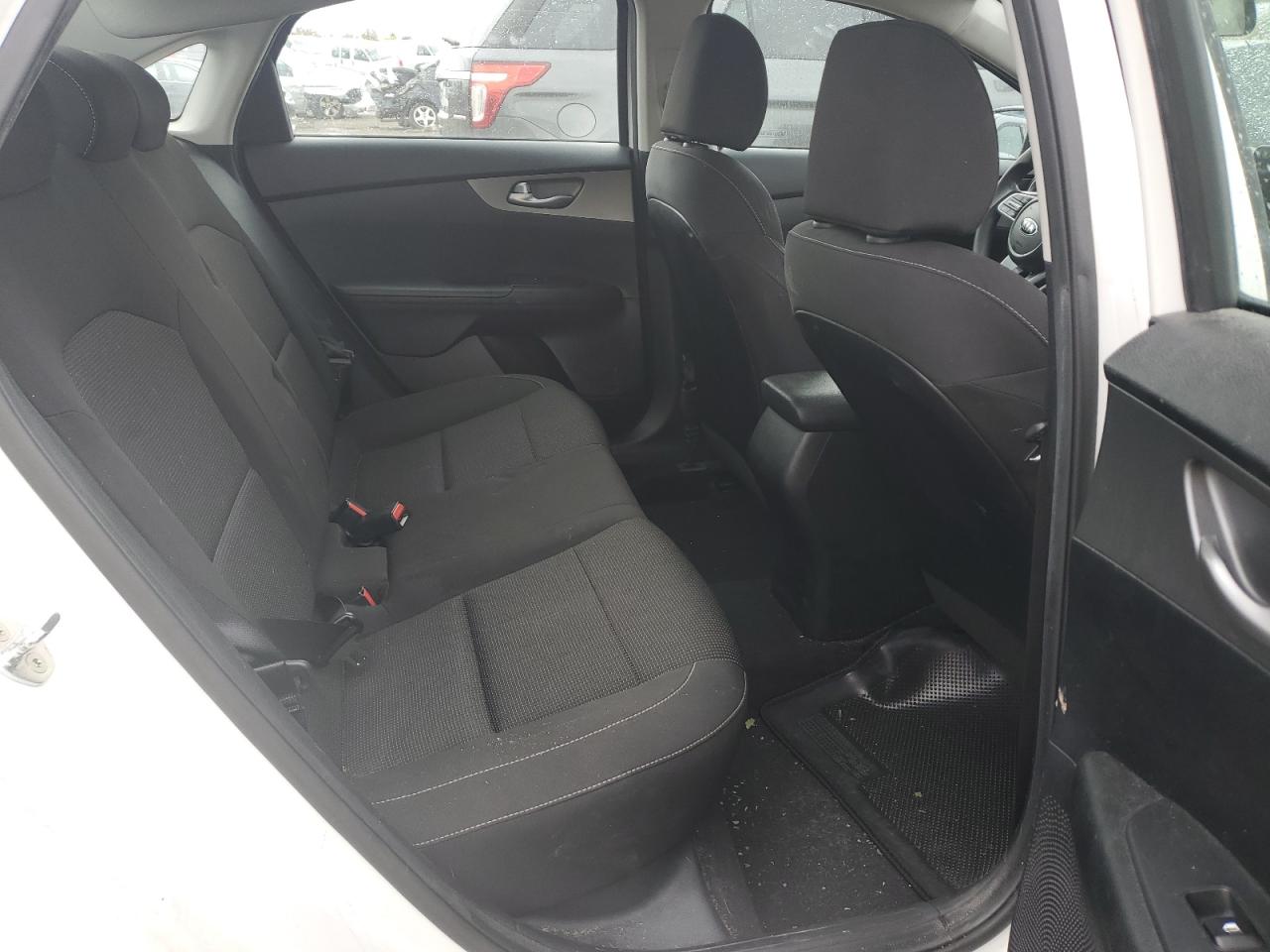 2019 KIA FORTE FE photo 10