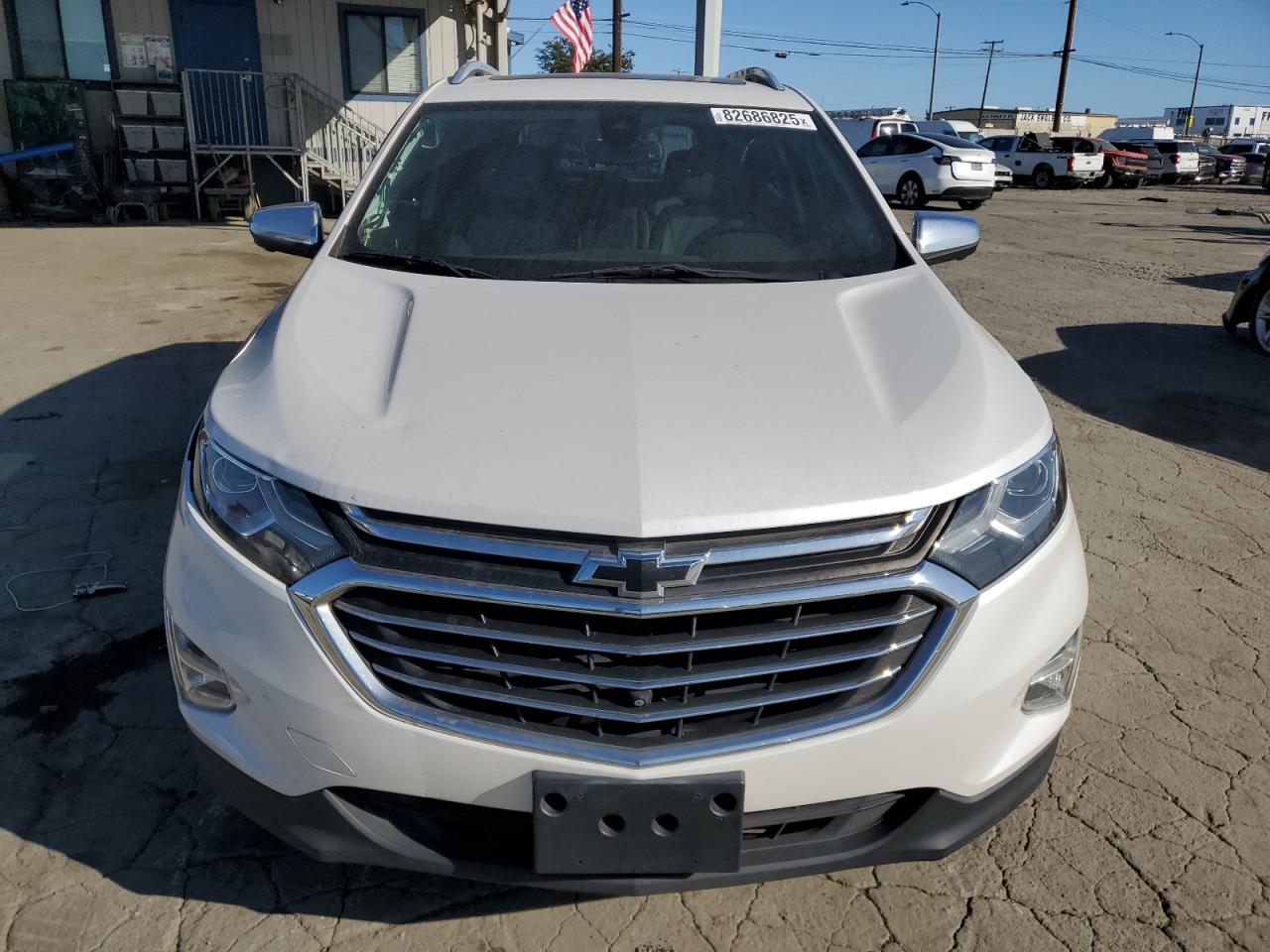 2019 CHEVROLET EQUINOX photo 5