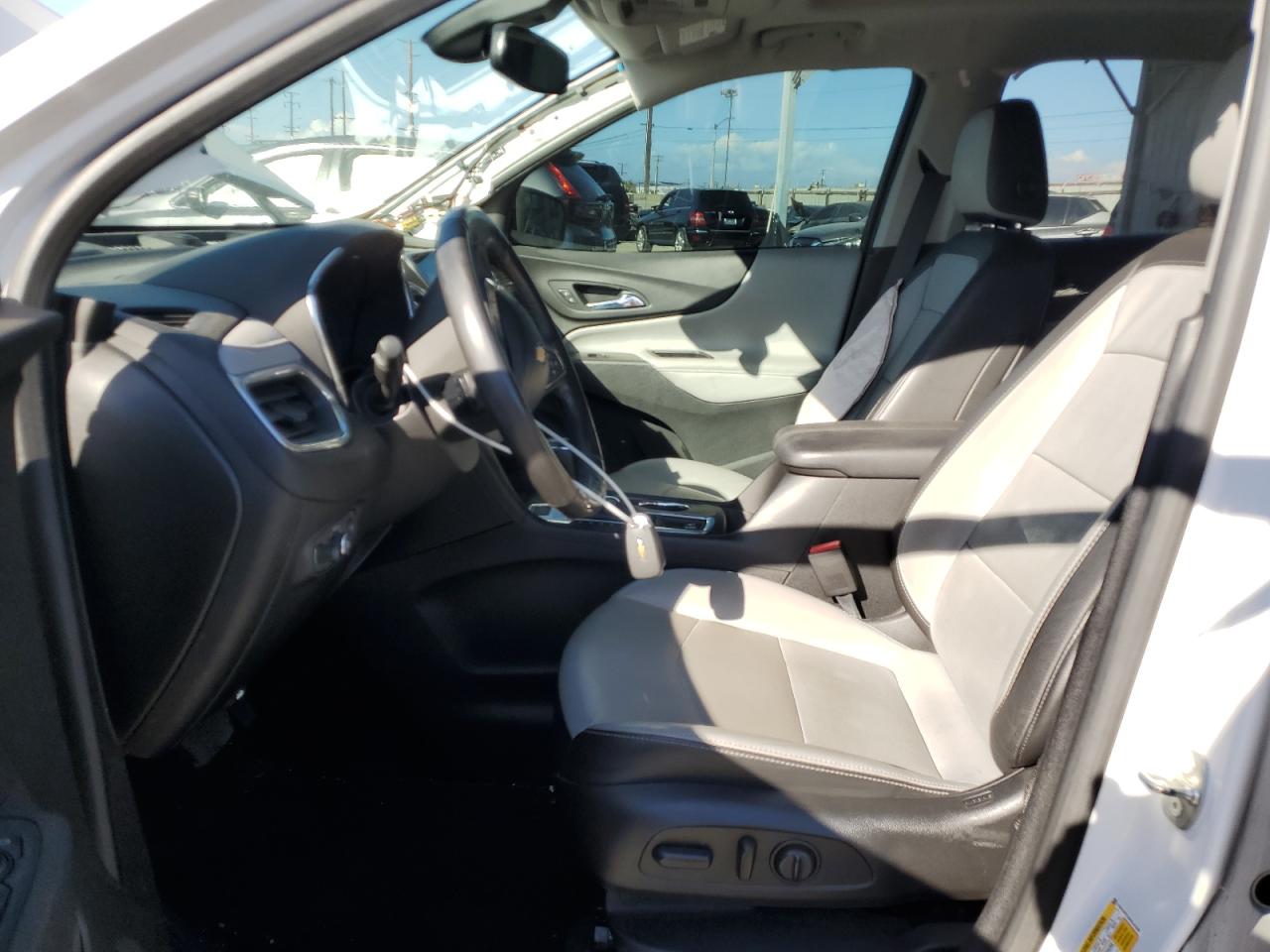 2019 CHEVROLET EQUINOX photo 7