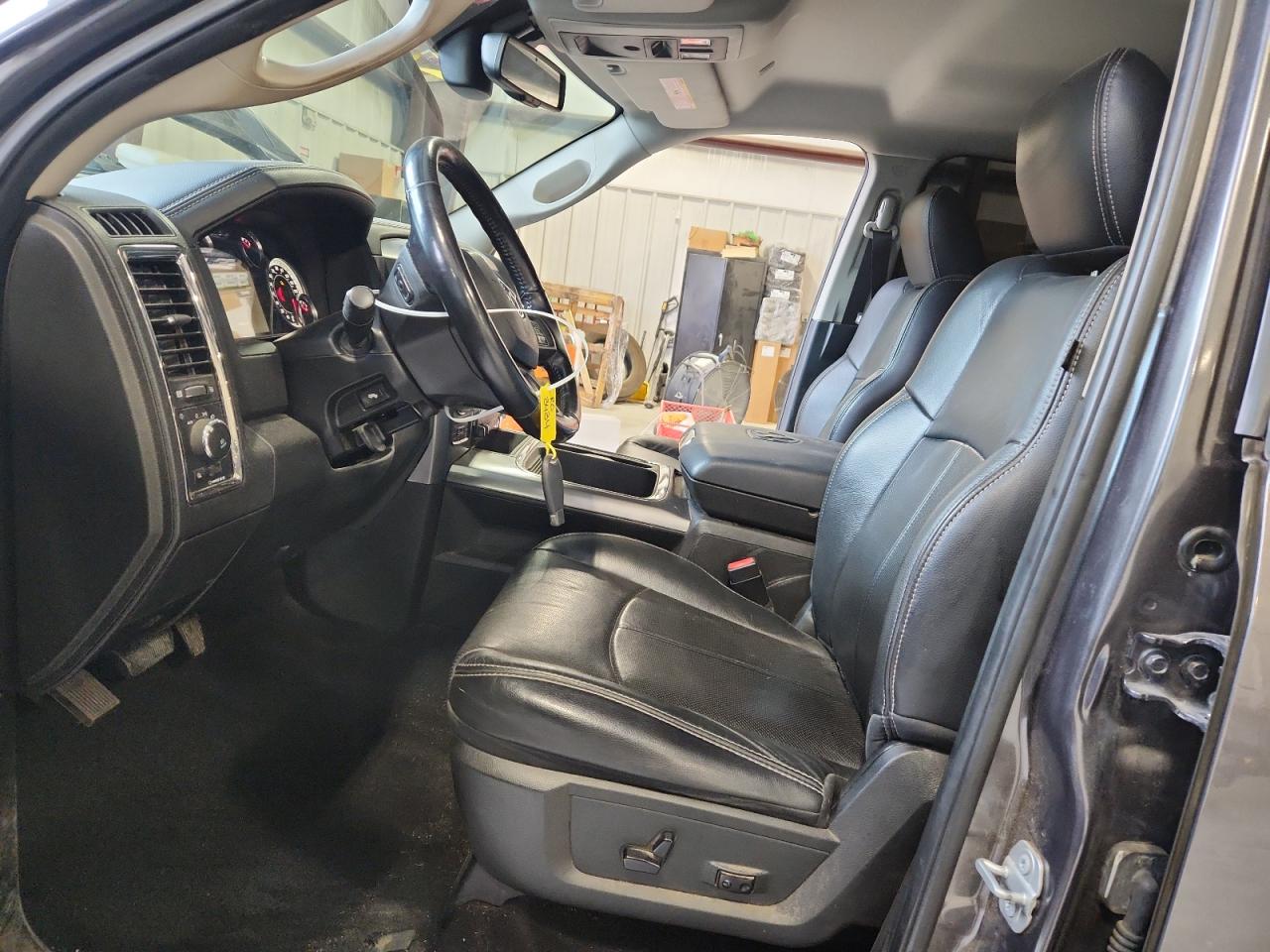 2018 RAM 1500 SPORT photo 19