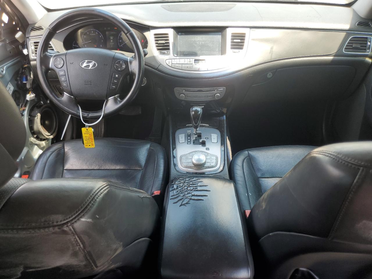 2013 HYUNDAI GENESIS 3.8L photo 8