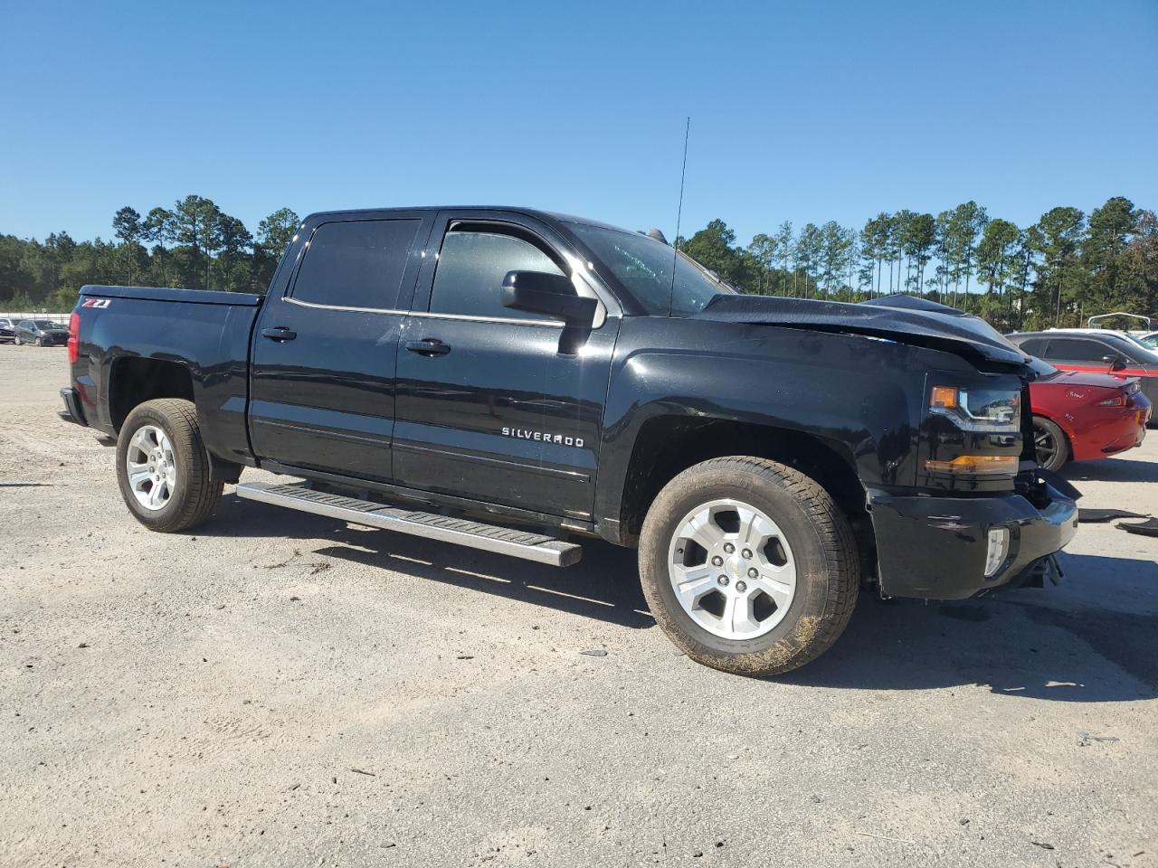 2018 CHEVROLET SILVERADO K1500 LT photo 10