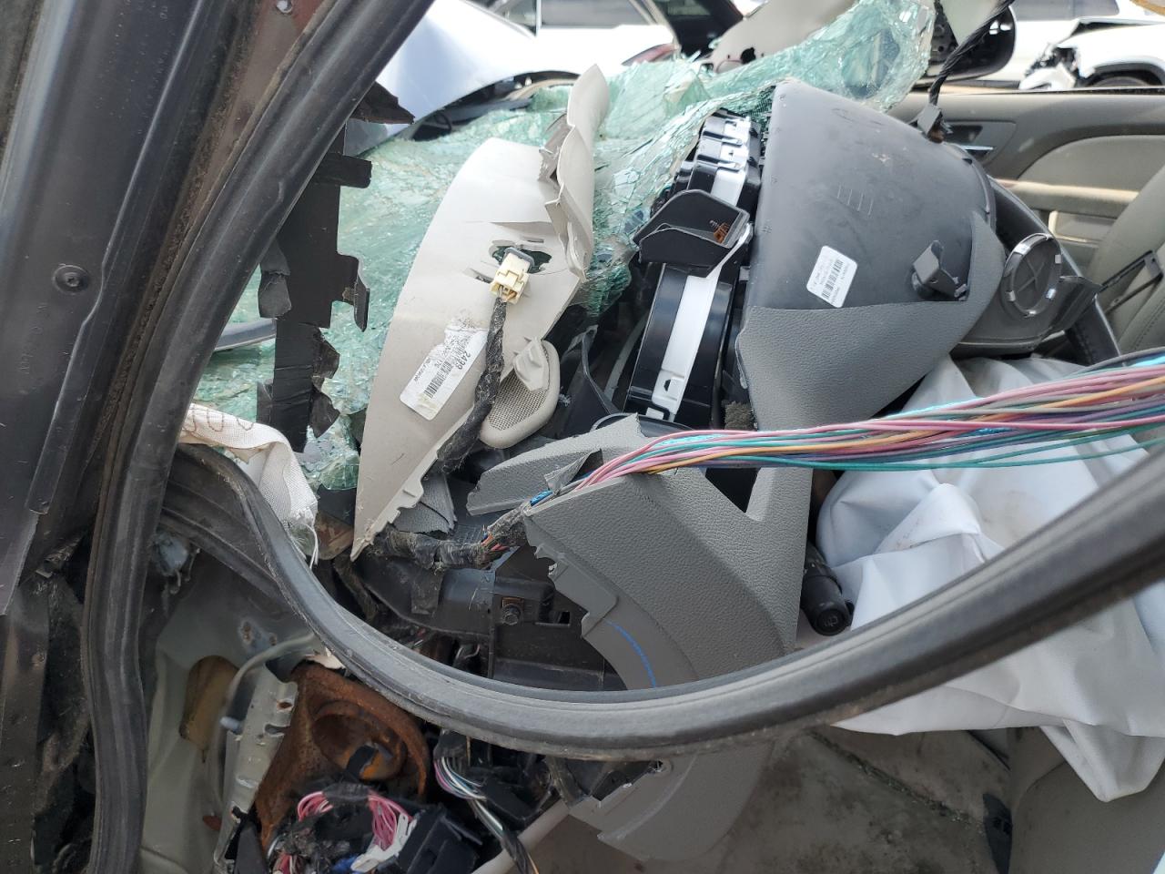 2010 CHEVROLET SUBURBAN K1500 LT photo 25