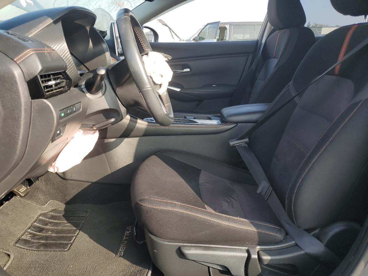 2022 NISSAN SENTRA SR photo 13