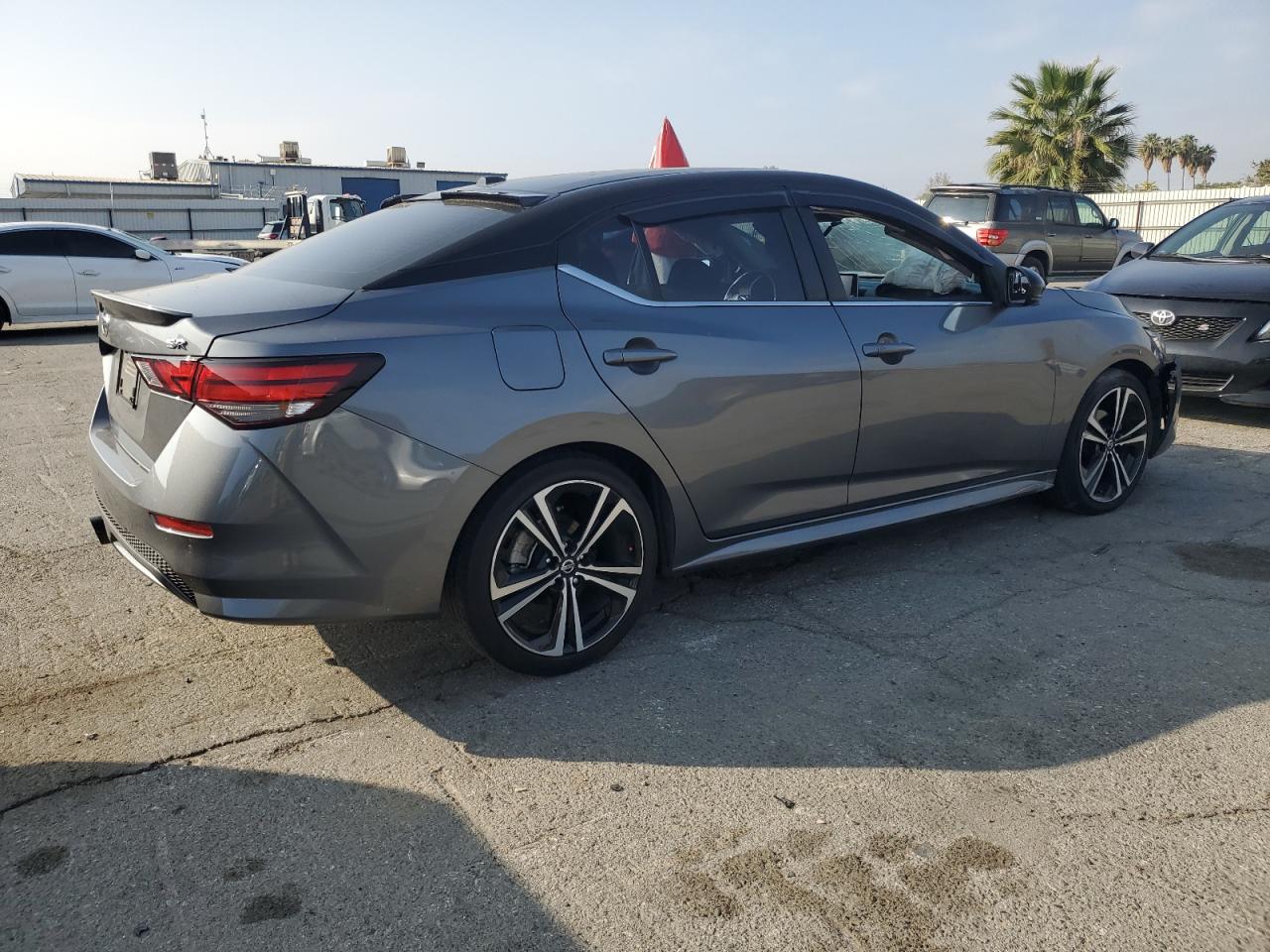 2022 NISSAN SENTRA SR photo 5