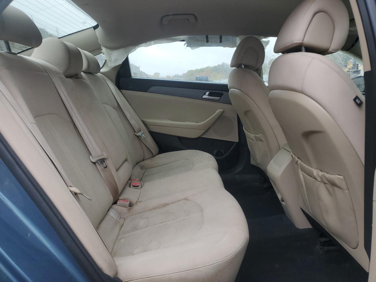 2015 HYUNDAI SONATA SE photo 19