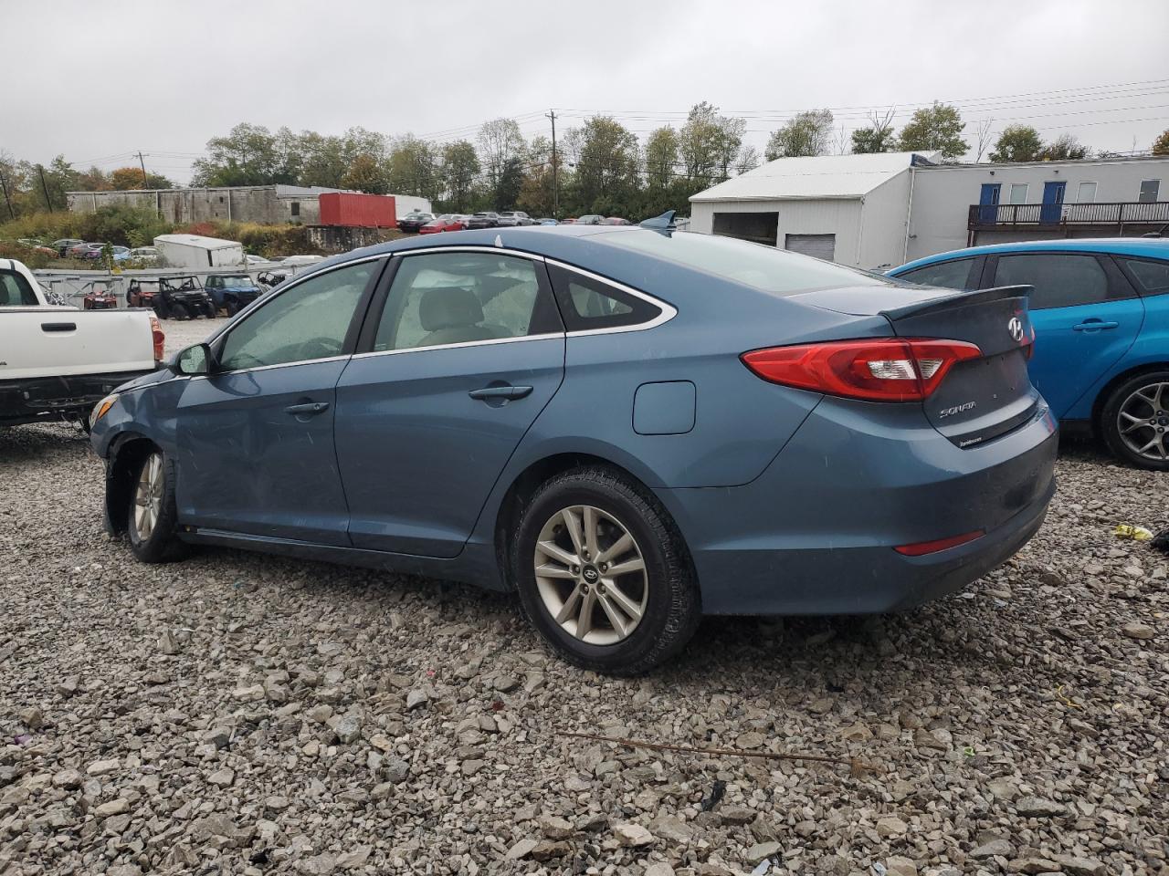 2015 HYUNDAI SONATA SE photo 3