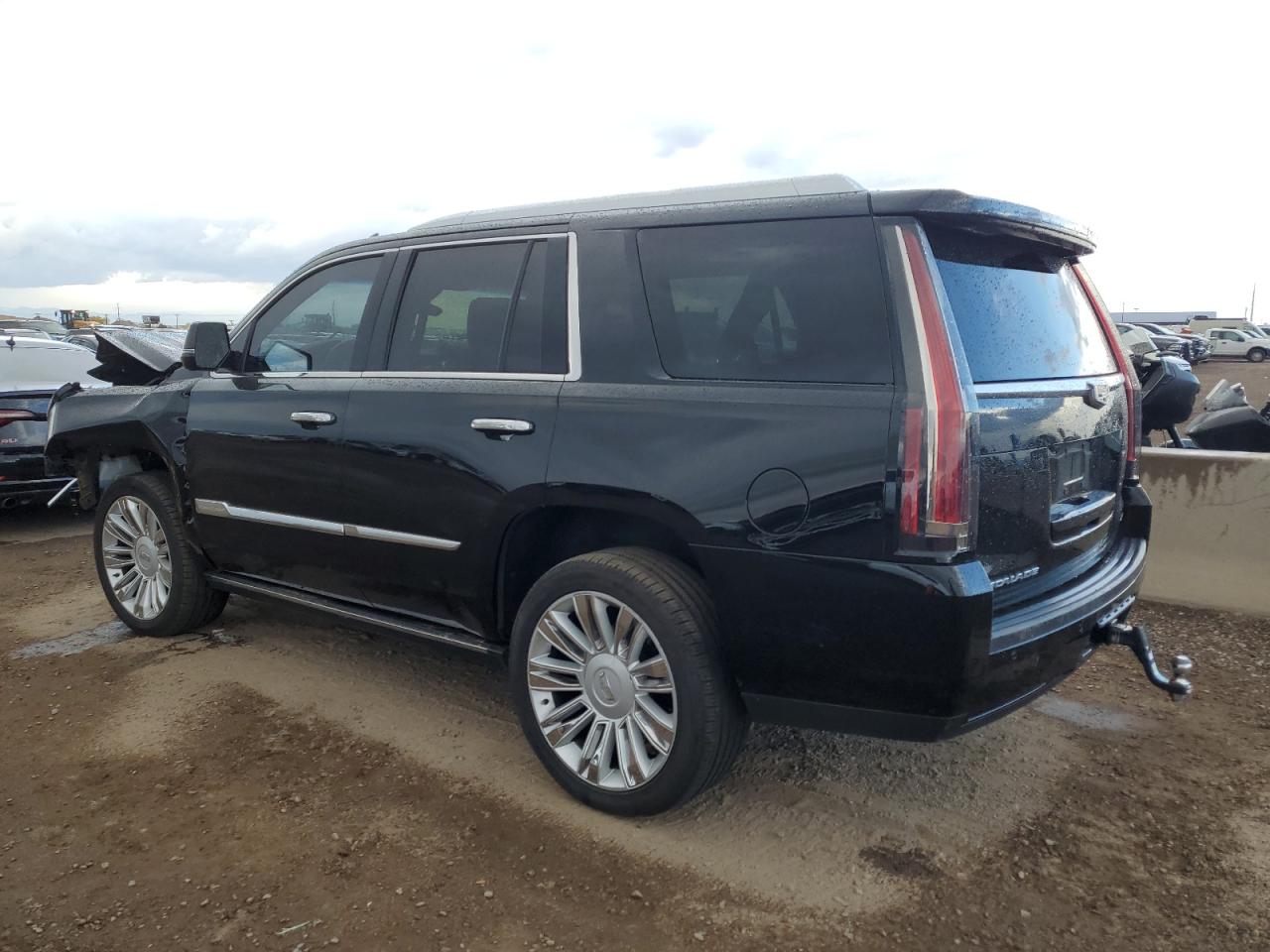 2015 CADILLAC ESCALADE PLATINUM photo 2
