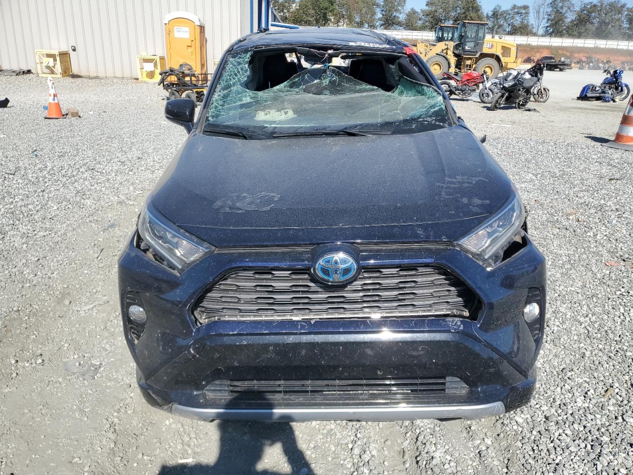 2021 TOYOTA RAV4 XSE photo 5