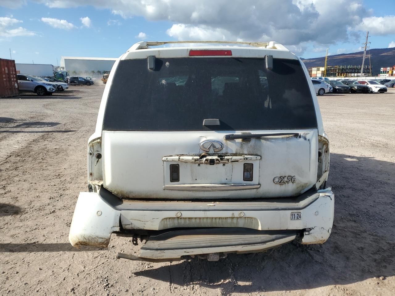 2005 INFINITI QX56 photo 16