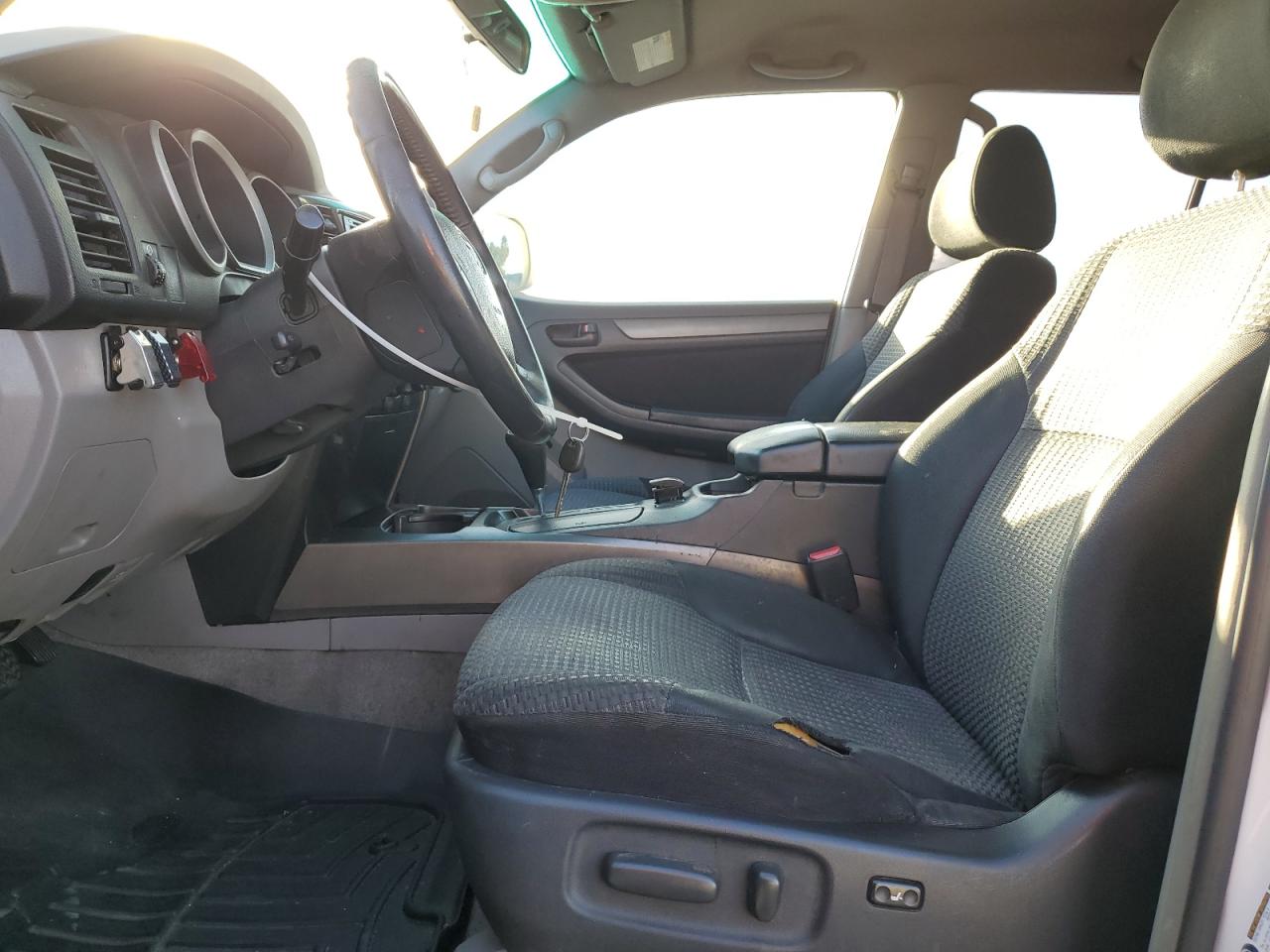 2006 TOYOTA 4RUNNER photo 7