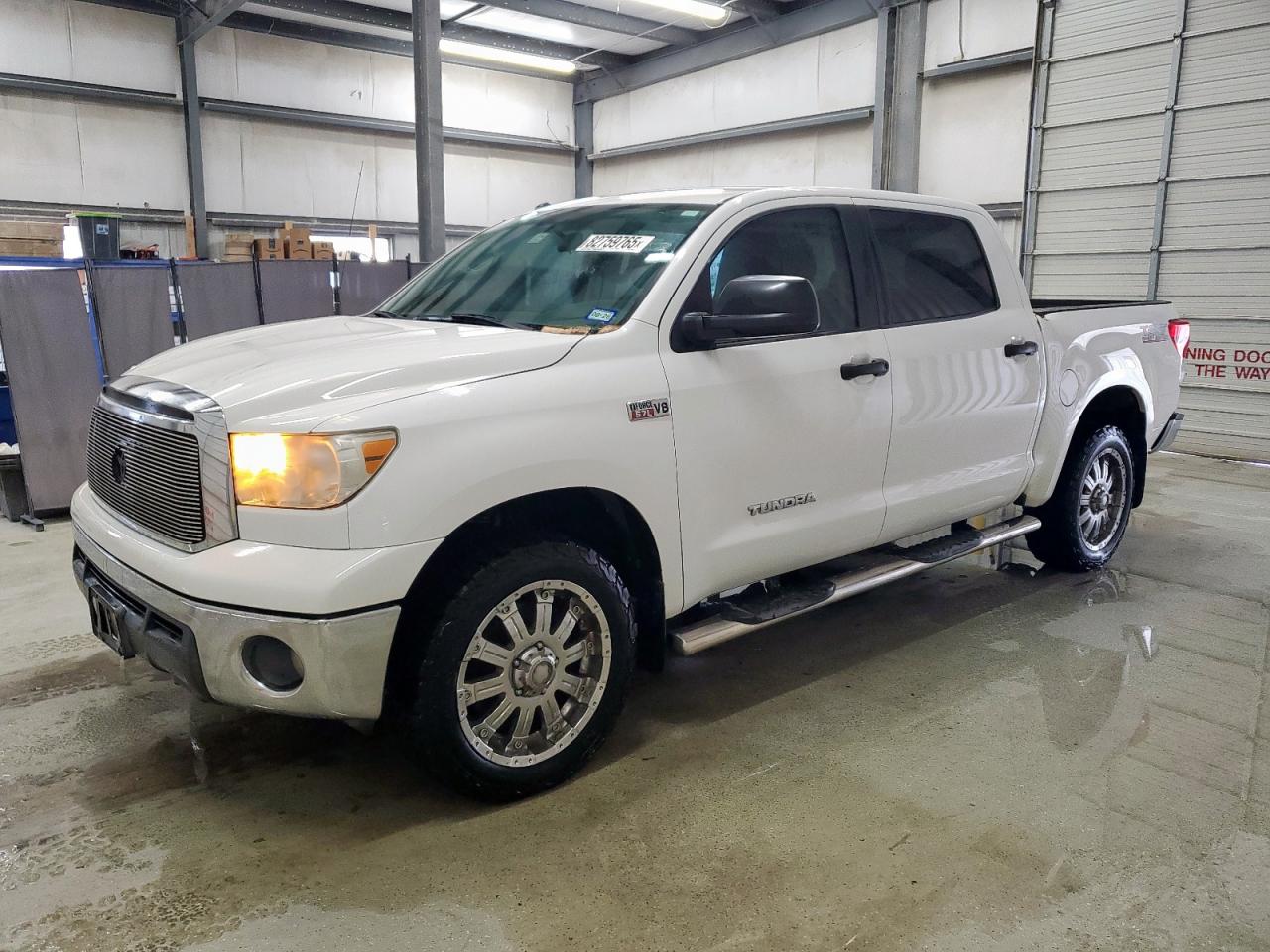 2012 TOYOTA TUNDRA
