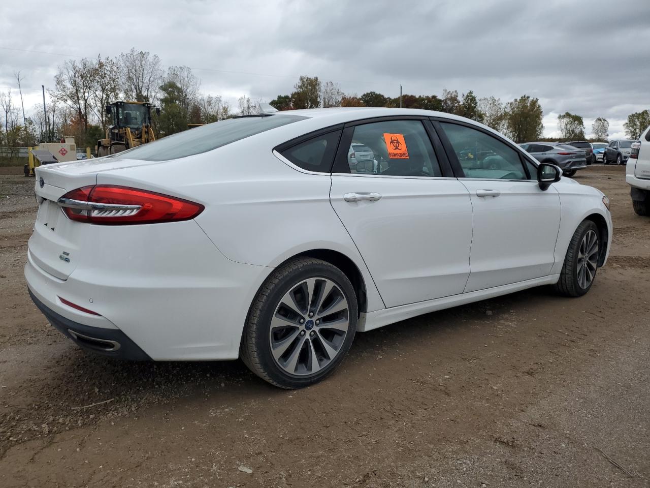 2020 FORD FUSION SE photo 3