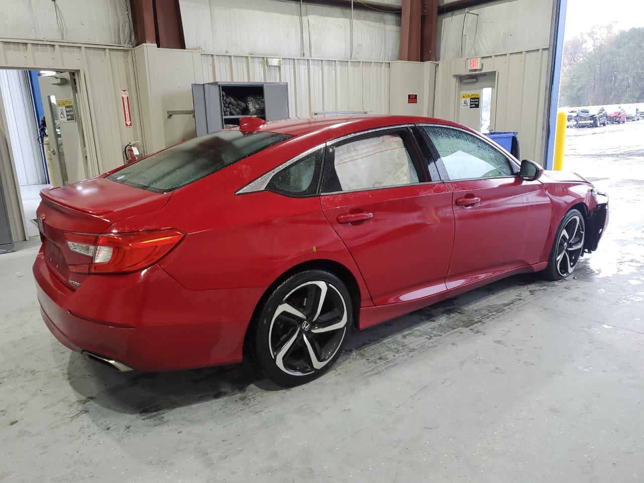 2018 HONDA ACCORD SPORT photo 3