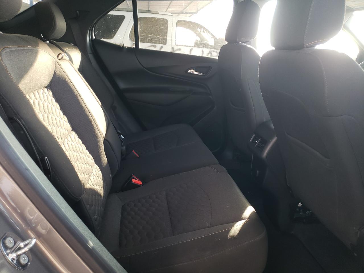 2018 CHEVROLET EQUINOX LT photo 11