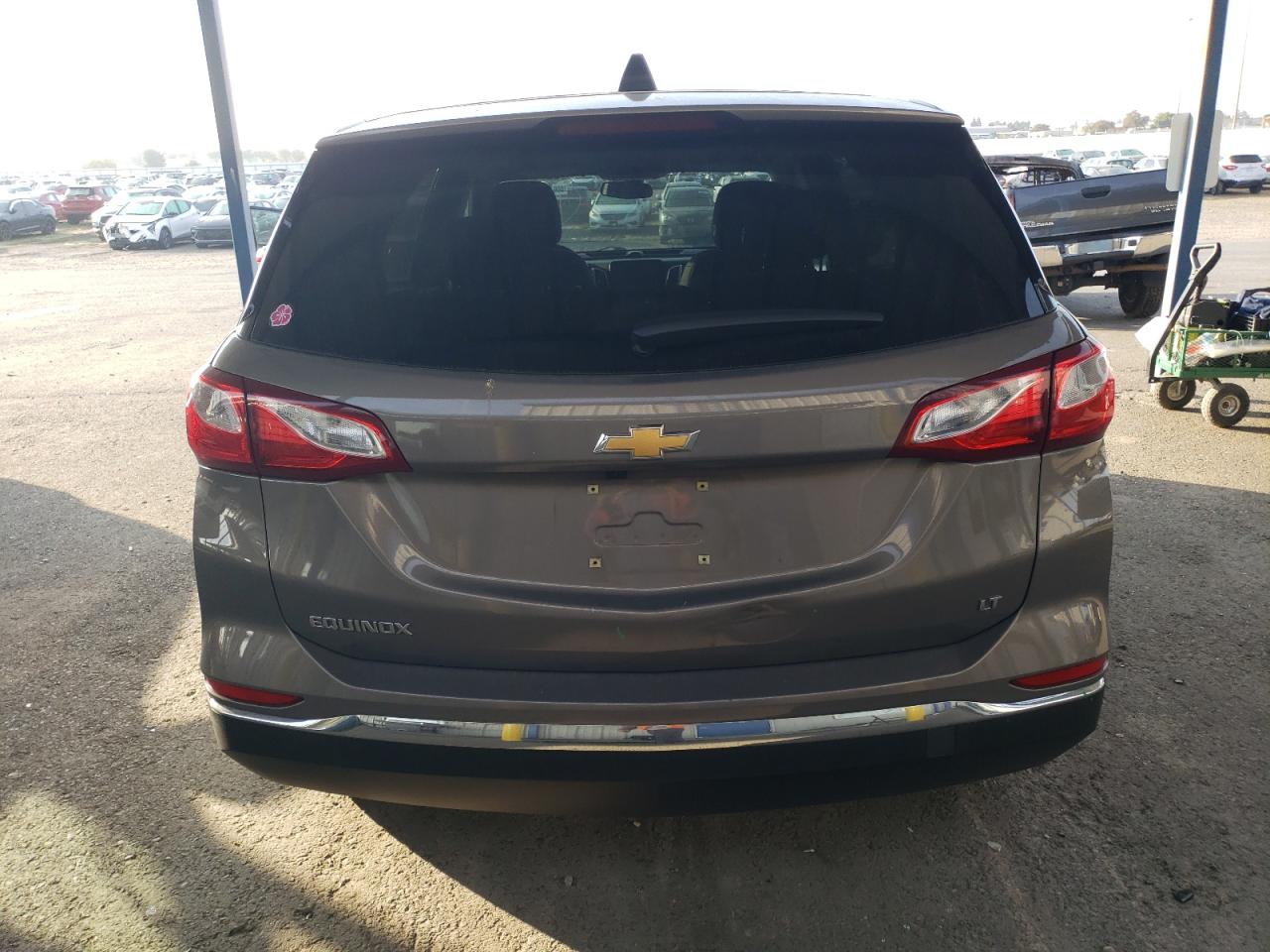 2018 CHEVROLET EQUINOX LT photo 6