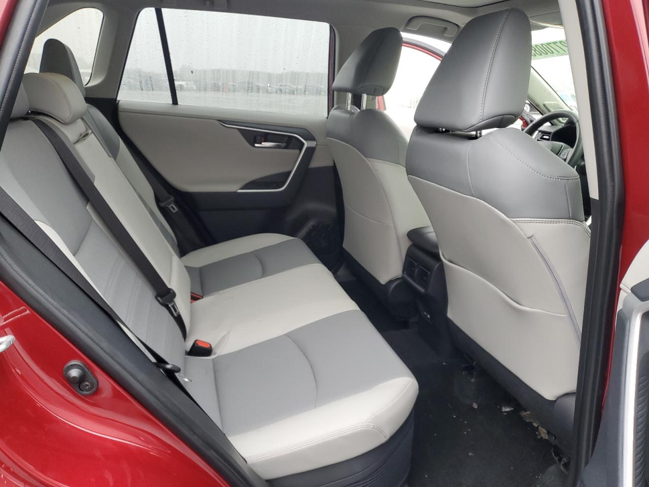 2024 TOYOTA RAV4 LIMITED photo 10