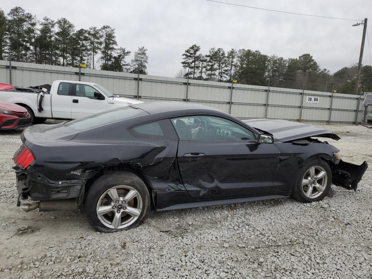 2015 FORD MUSTANG photo 5