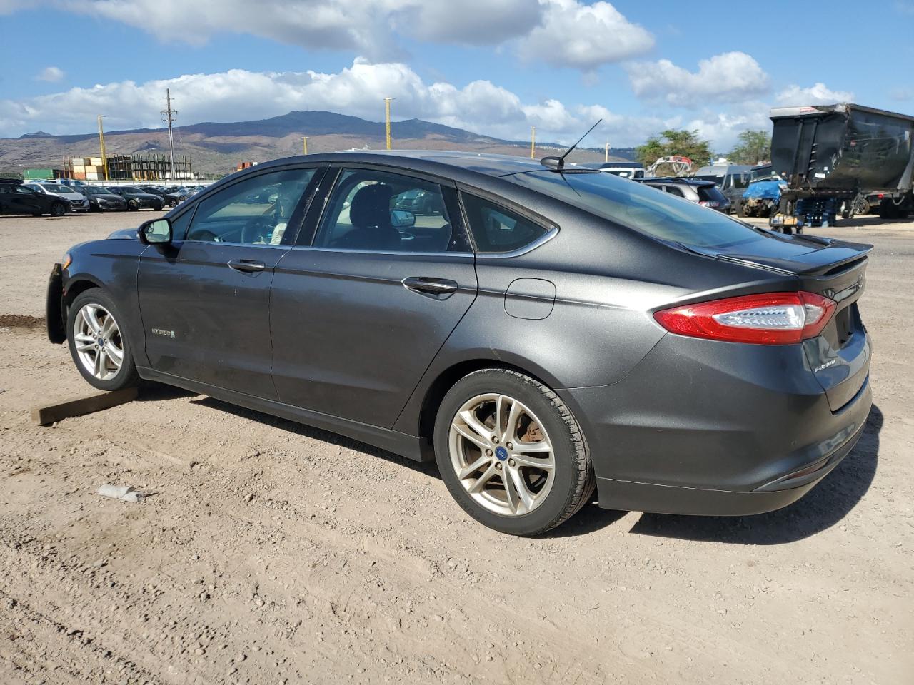 2016 FORD FUSION SE HYBRID photo 2