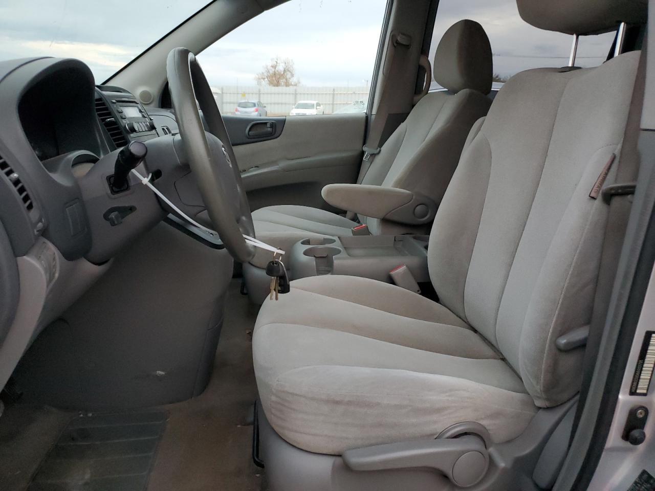 2006 KIA SEDONA EX photo 13