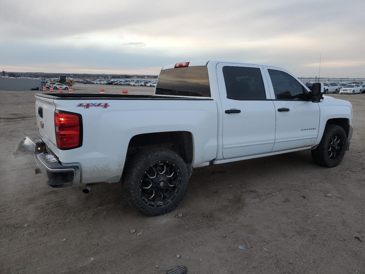 2016 CHEVROLET SILVERADO K1500 LT photo 5