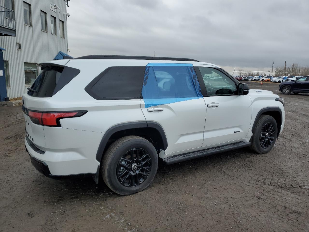 2024 TOYOTA SEQUOIA SR5 photo 5
