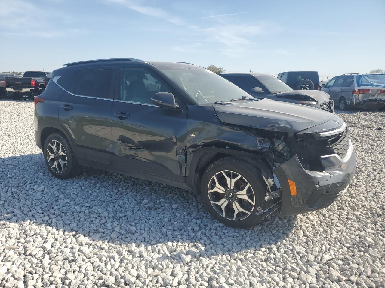 2021 KIA SELTOS EX photo 7