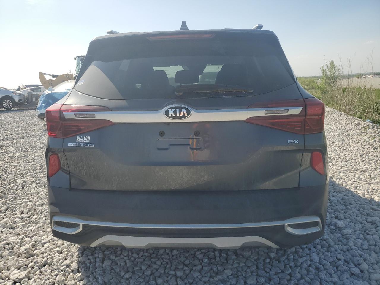 2021 KIA SELTOS EX photo 11