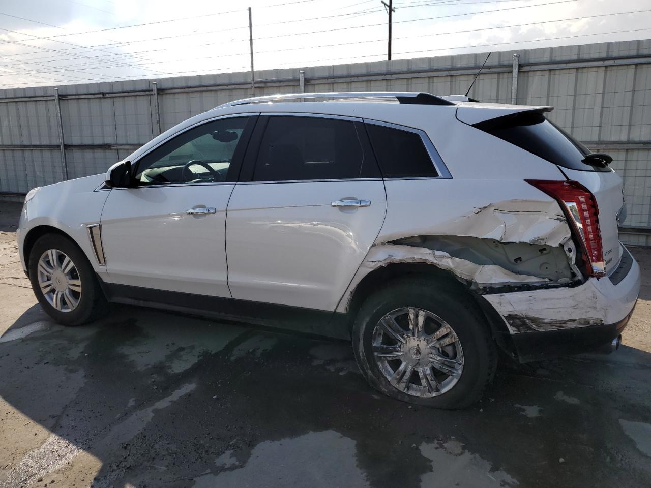 2016 CADILLAC SRX LUXURY COLLECTION photo 2