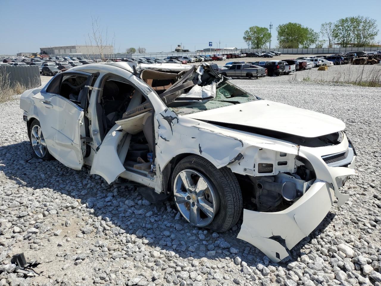 2011 CHEVROLET MALIBU 1LT photo 4