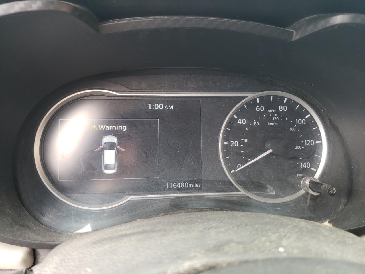 2020 NISSAN VERSA SV photo 9