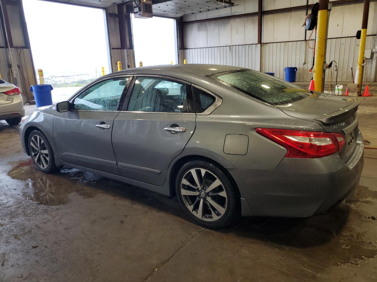 2016 NISSAN ALTIMA 2.5 SR photo 4
