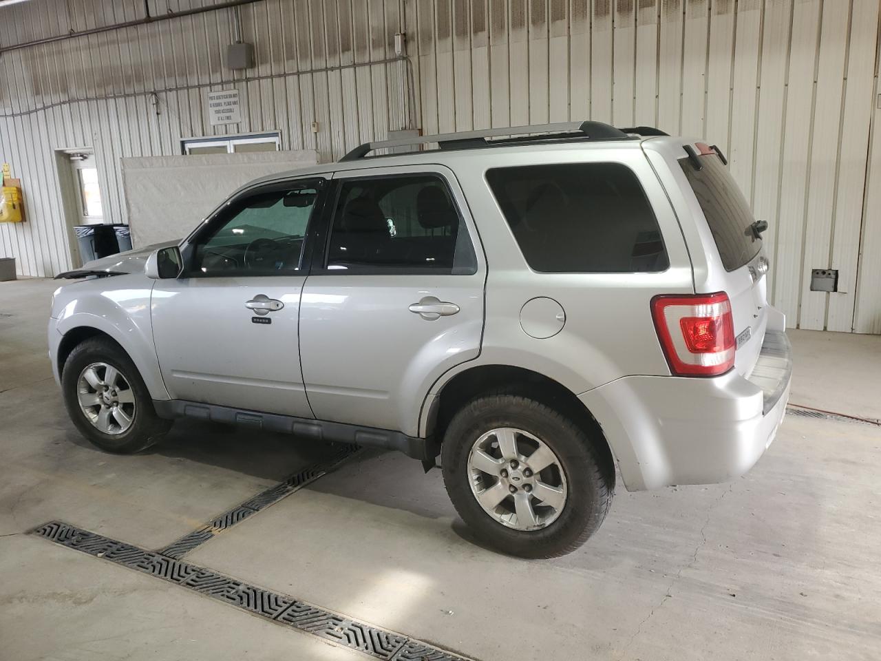 2010 FORD ESCAPE LIMITED photo 4