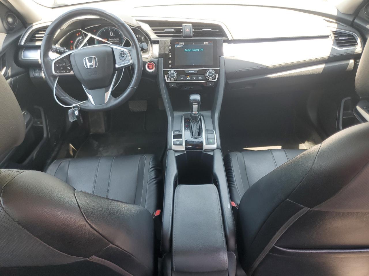 2017 HONDA CIVIC TOURING photo 8