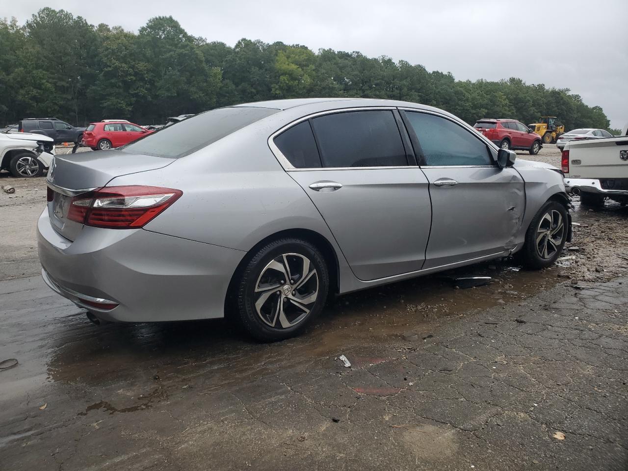 2016 HONDA ACCORD LX photo 3