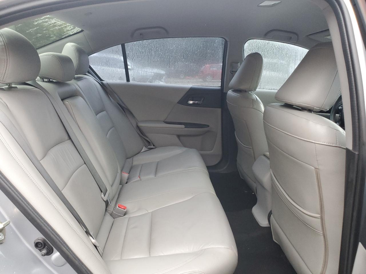 2016 HONDA ACCORD LX photo 10