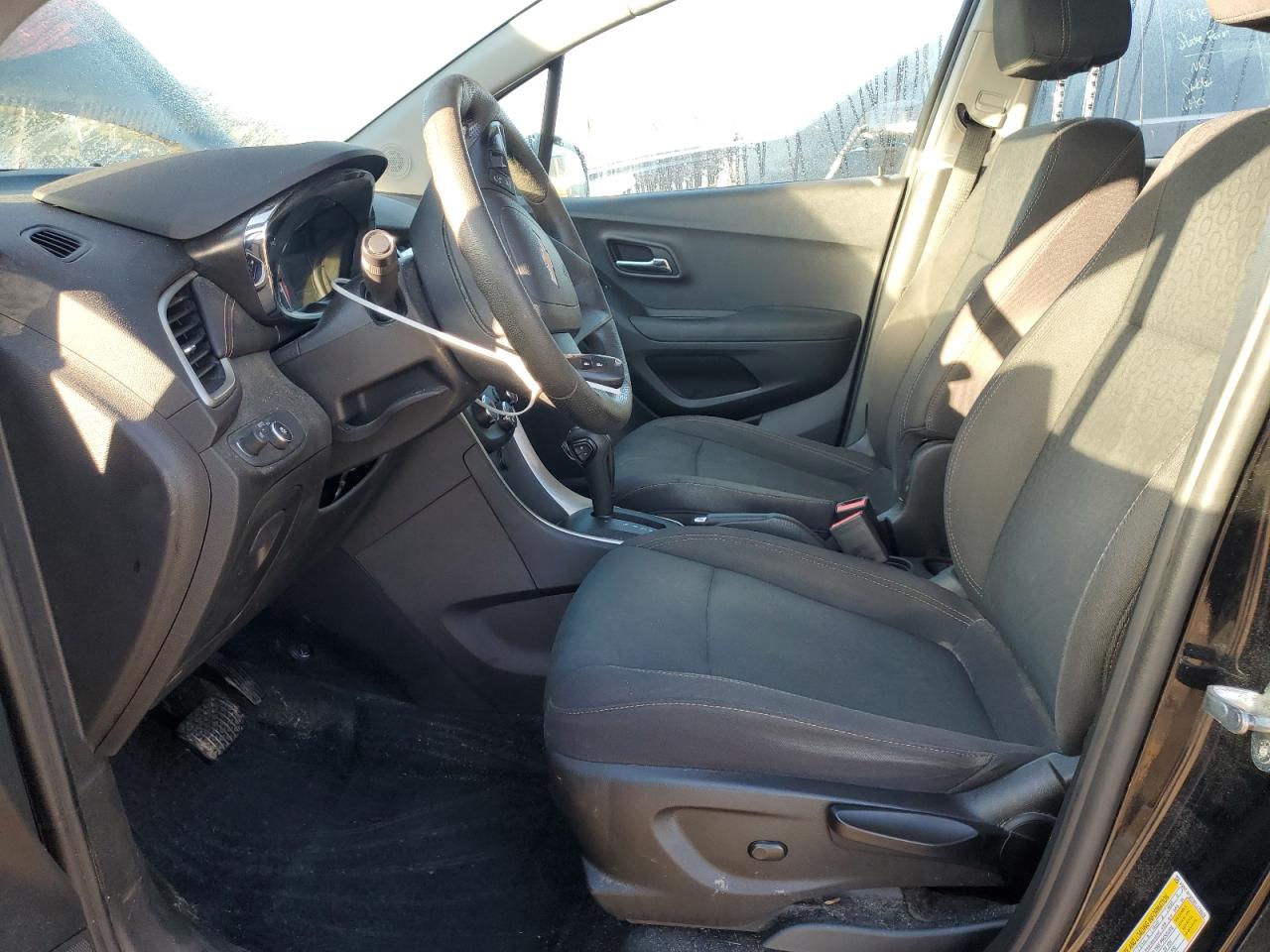 2019 CHEVROLET TRAX LS photo 13